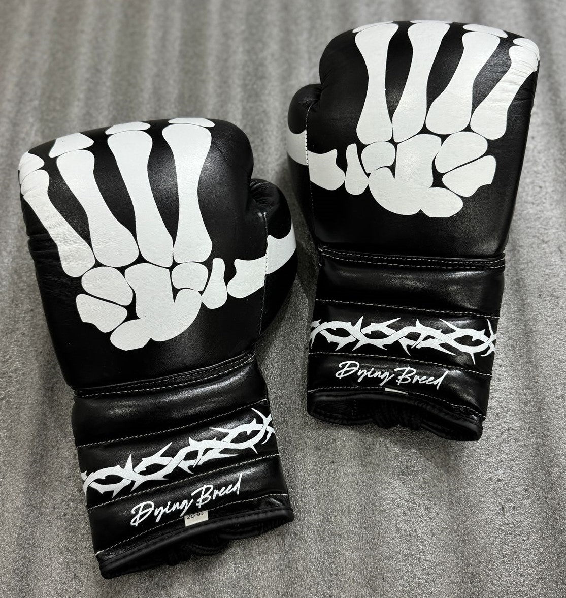 SKULL Design Boxing GLoves PRO ELITE BOXING GLOVES 100% LEATHER